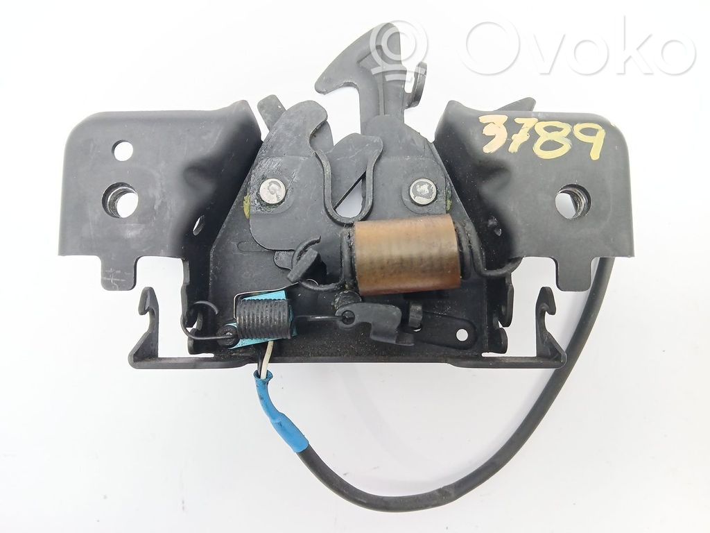 Renault Megane IV Tie down hook / loop 