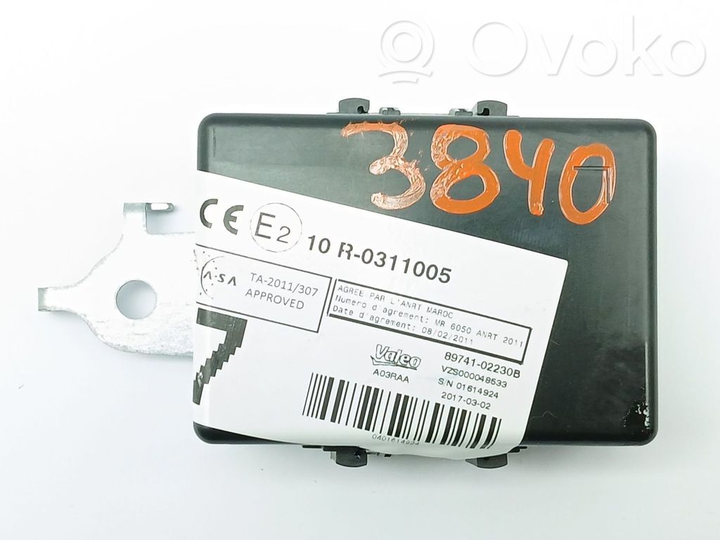 Toyota Auris E180 Interior comfort aerial antenna 