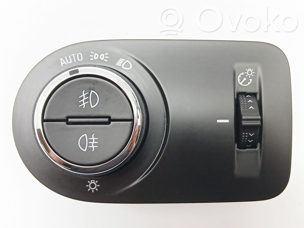 Opel Astra K Interruptor de control del panel de luces 