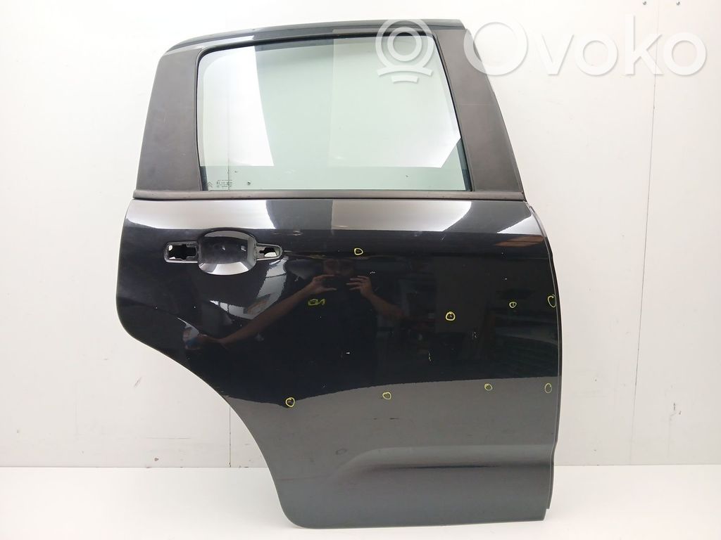 Puerta trasera   9004CJ