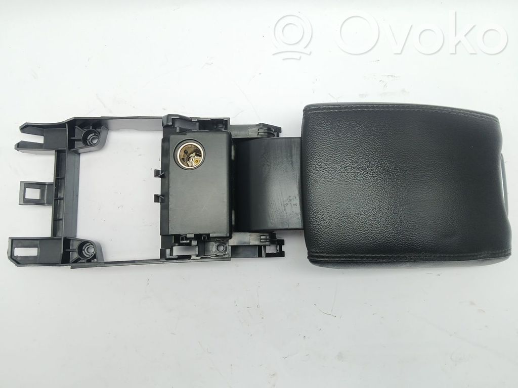 Volvo V60 Armrest 