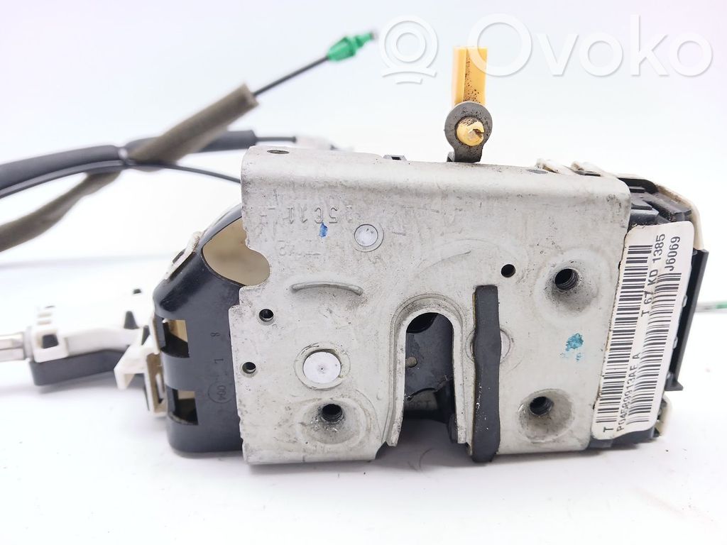 Fiat Freemont Front door lock 