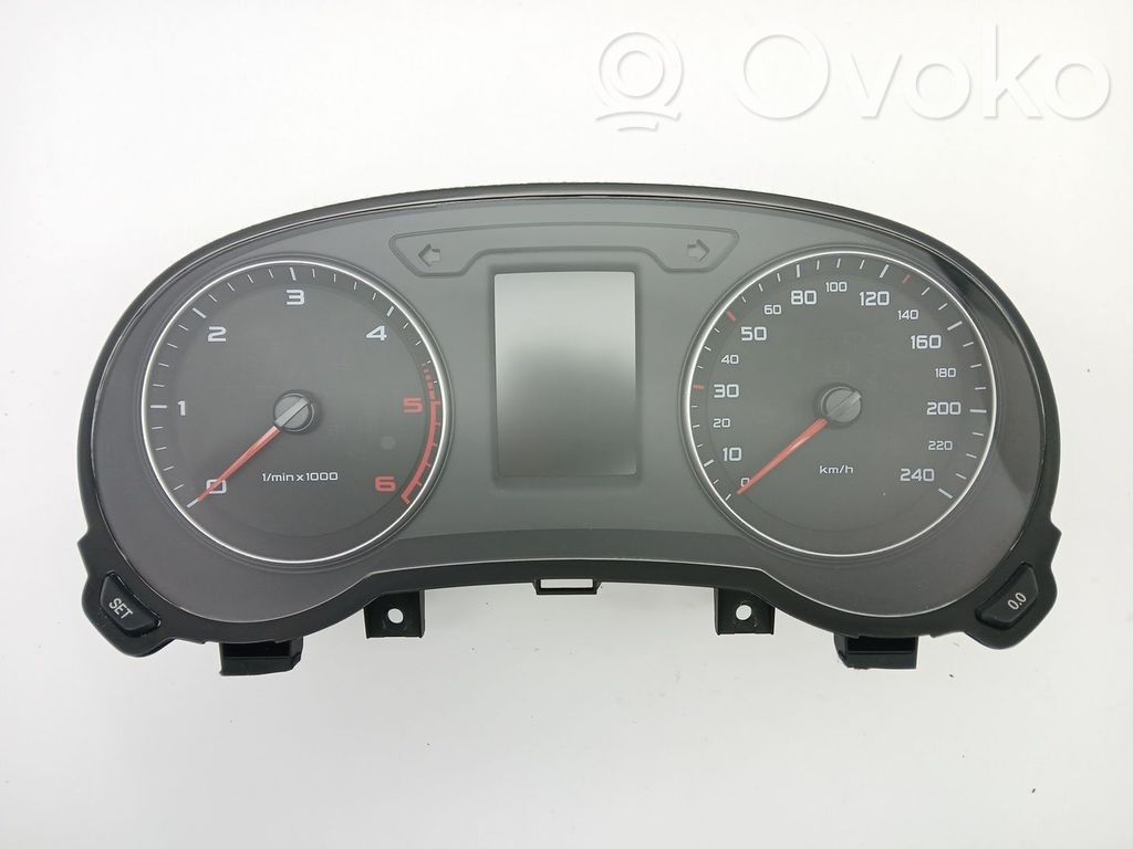Audi A1 Speedometer (instrument cluster) 