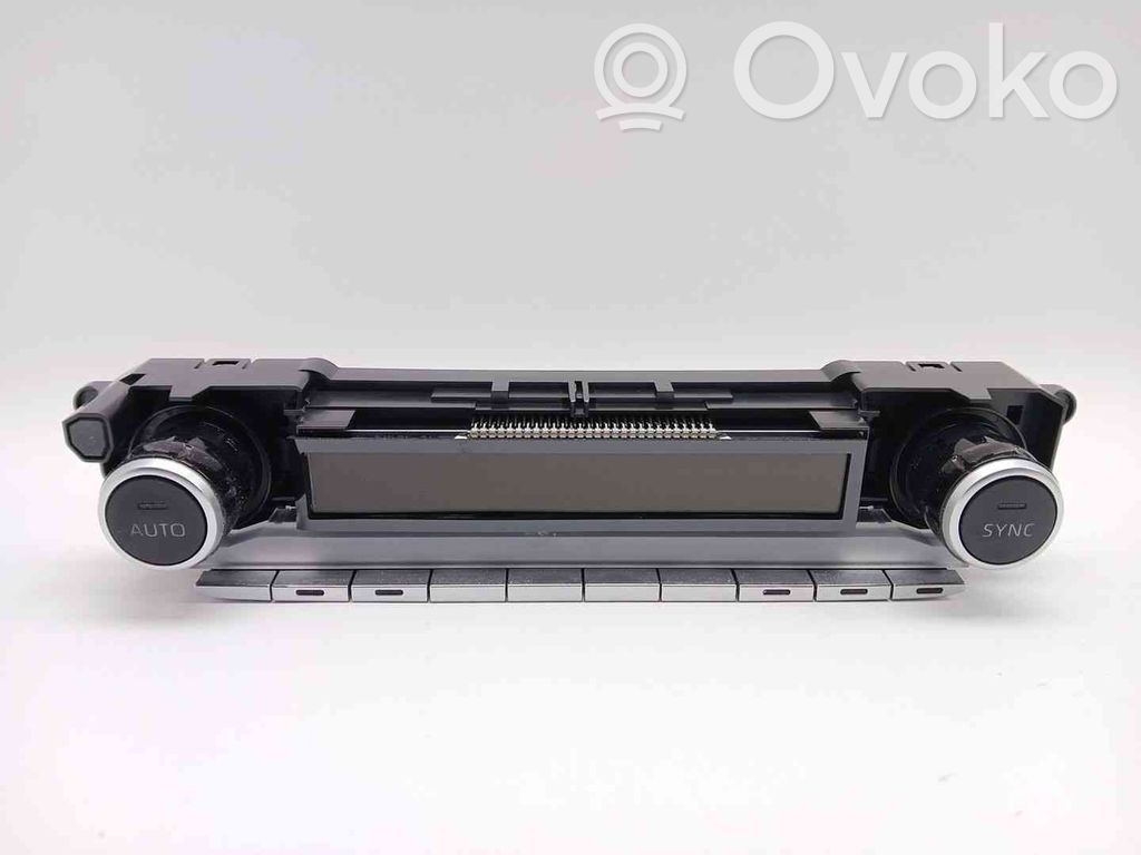 Toyota Corolla E160 E170 Unidad de control climatización 