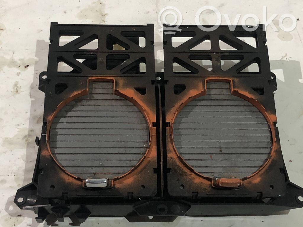 BMW 7 E65 E66 Cup holder front 