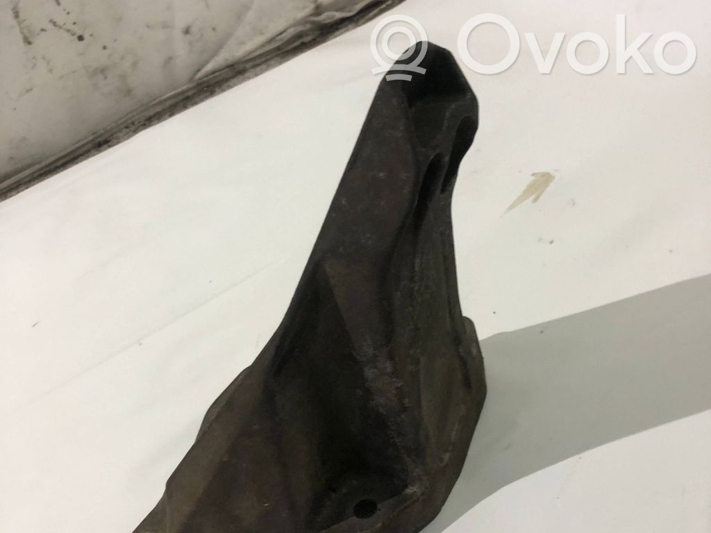 BMW 7 E65 E66 Engine mounting bracket 