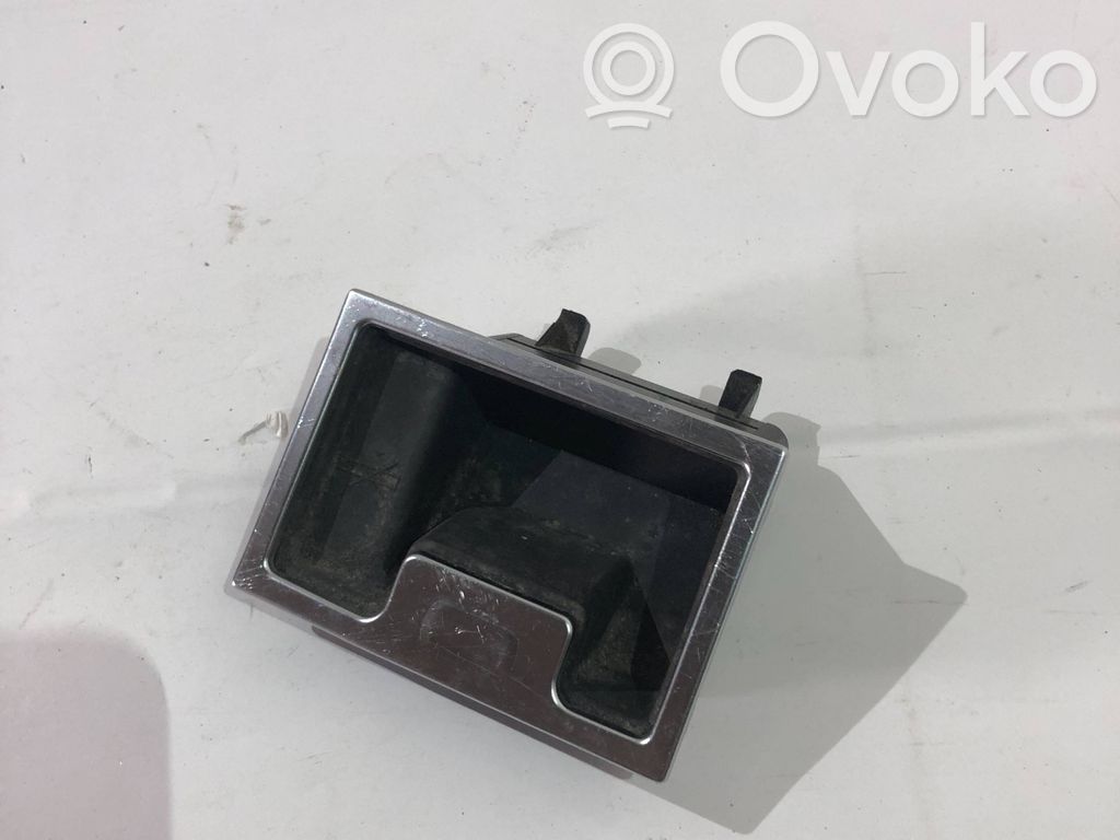 BMW 5 E60 E61 Pelnutrauks 