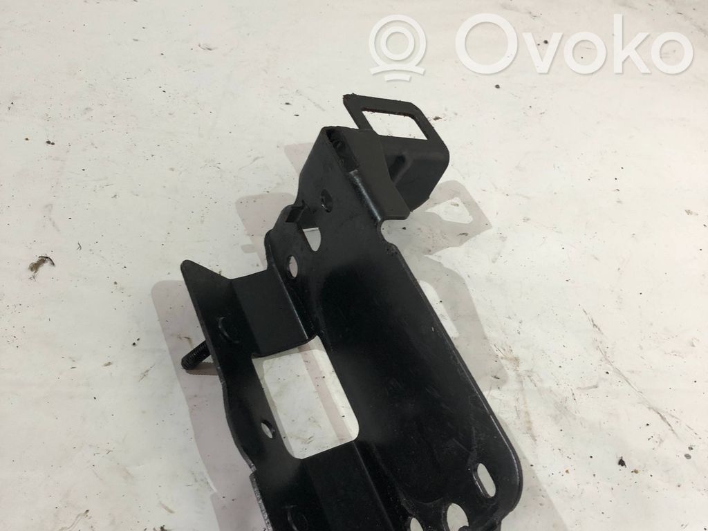BMW 3 E90 E91 Radiator support slam panel bracket 