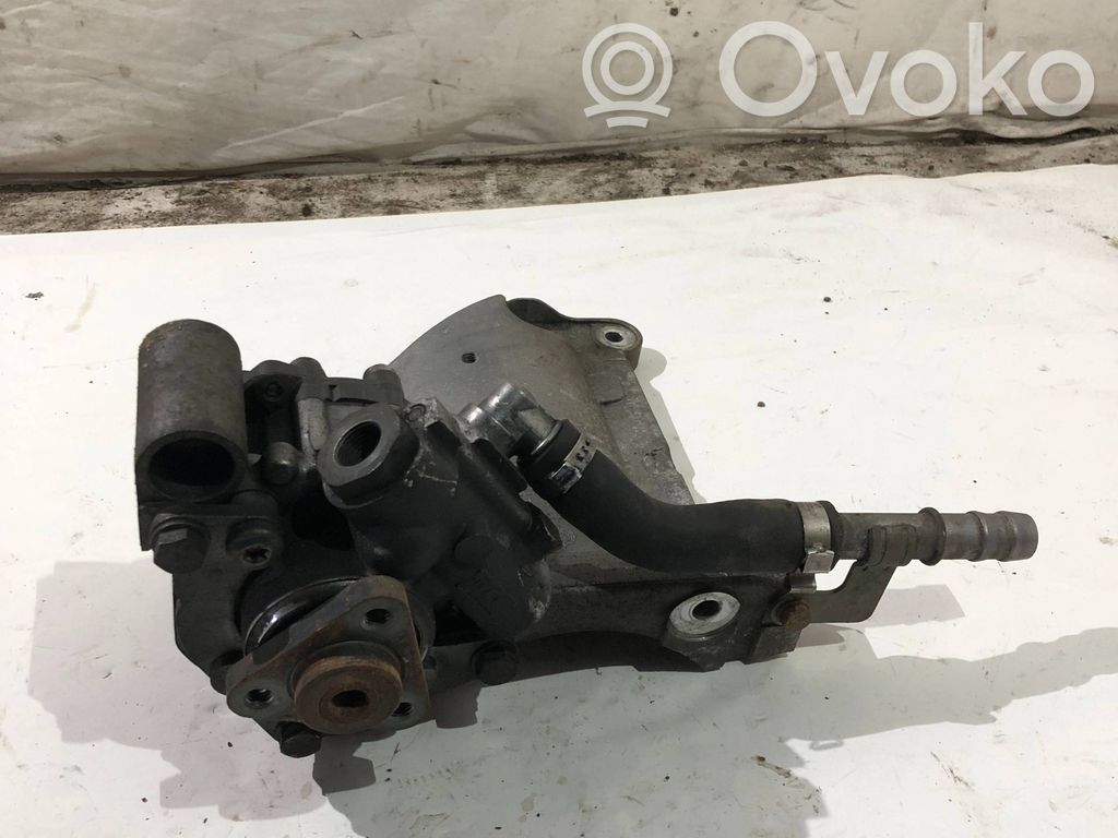 BMW M5 Power steering pump 