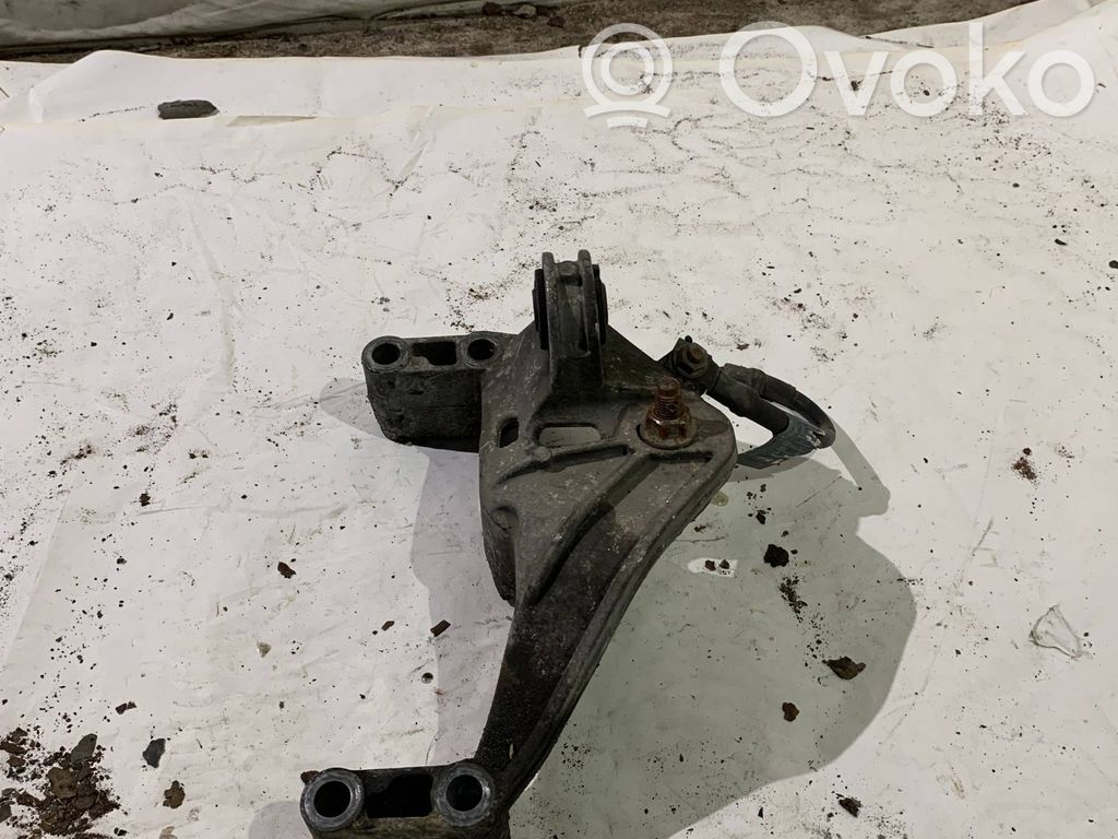 Mini One - Cooper R50 - 53 Engine mounting bracket 