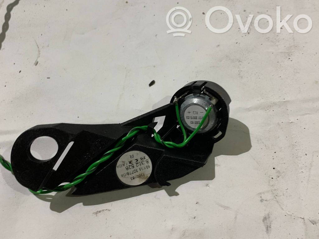 BMW 5 E39 Altoparlante portiera anteriore 