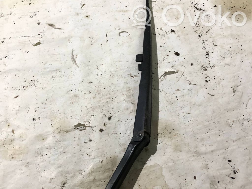 BMW 3 E46 Front wiper blade arm 