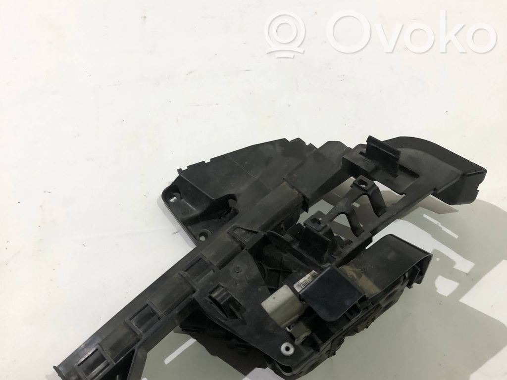 Ford Focus Rear door lock 