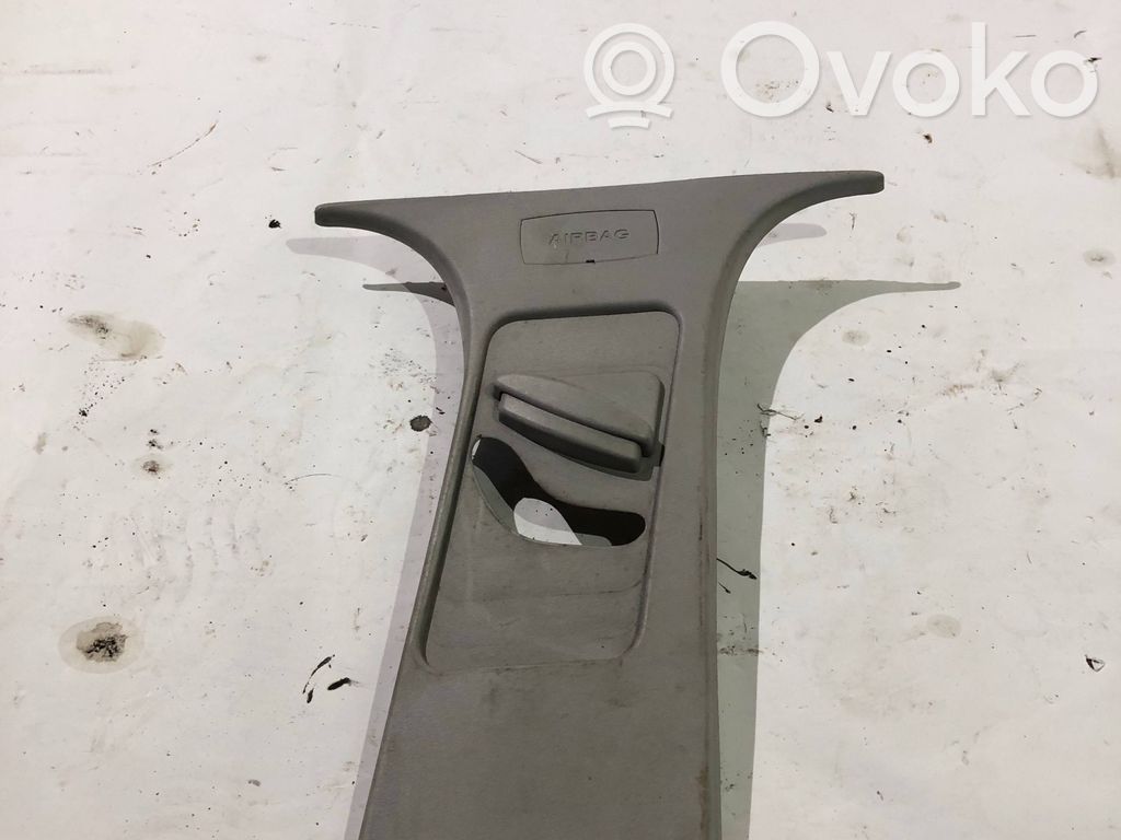 Ford Focus Pilar (B) (superior) 