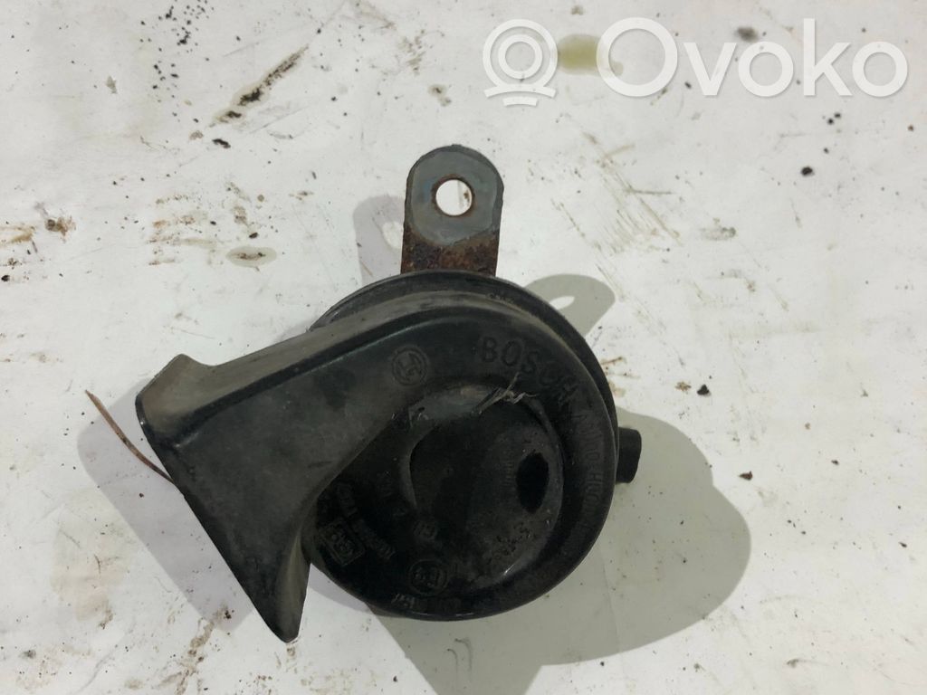 BMW 7 E38 Horn signal 