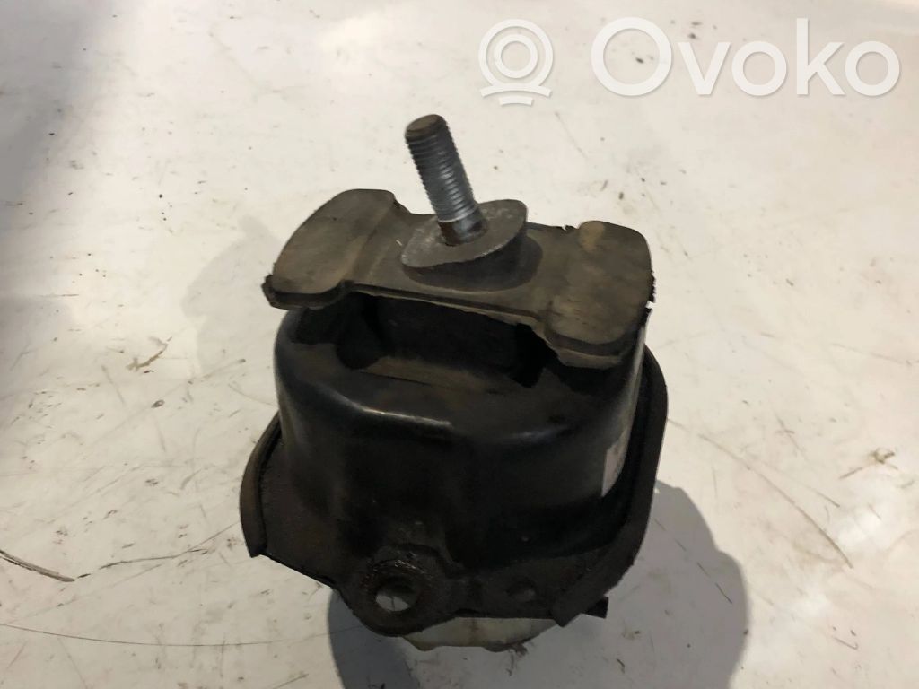 BMW X5 E70 Engine mount bracket 