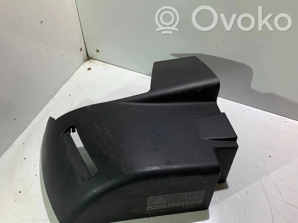 BMW X3 E83 Seat belt trim 