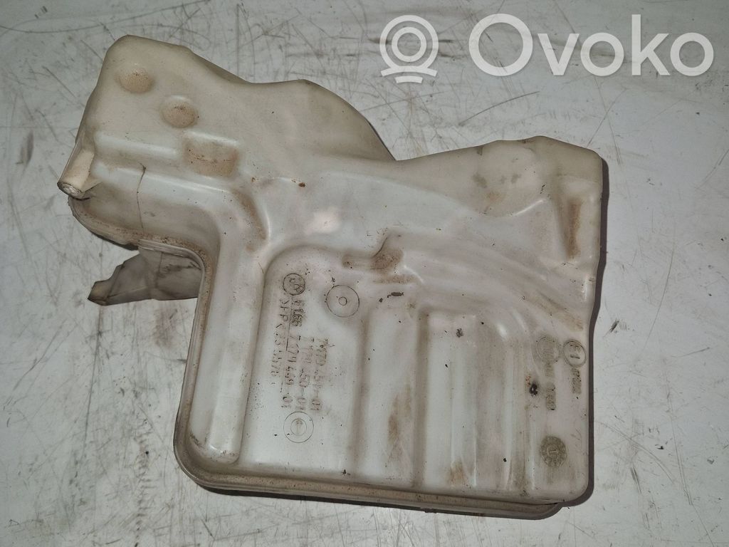 BMW 5 E60 E61 Logu šķidruma tvertne 