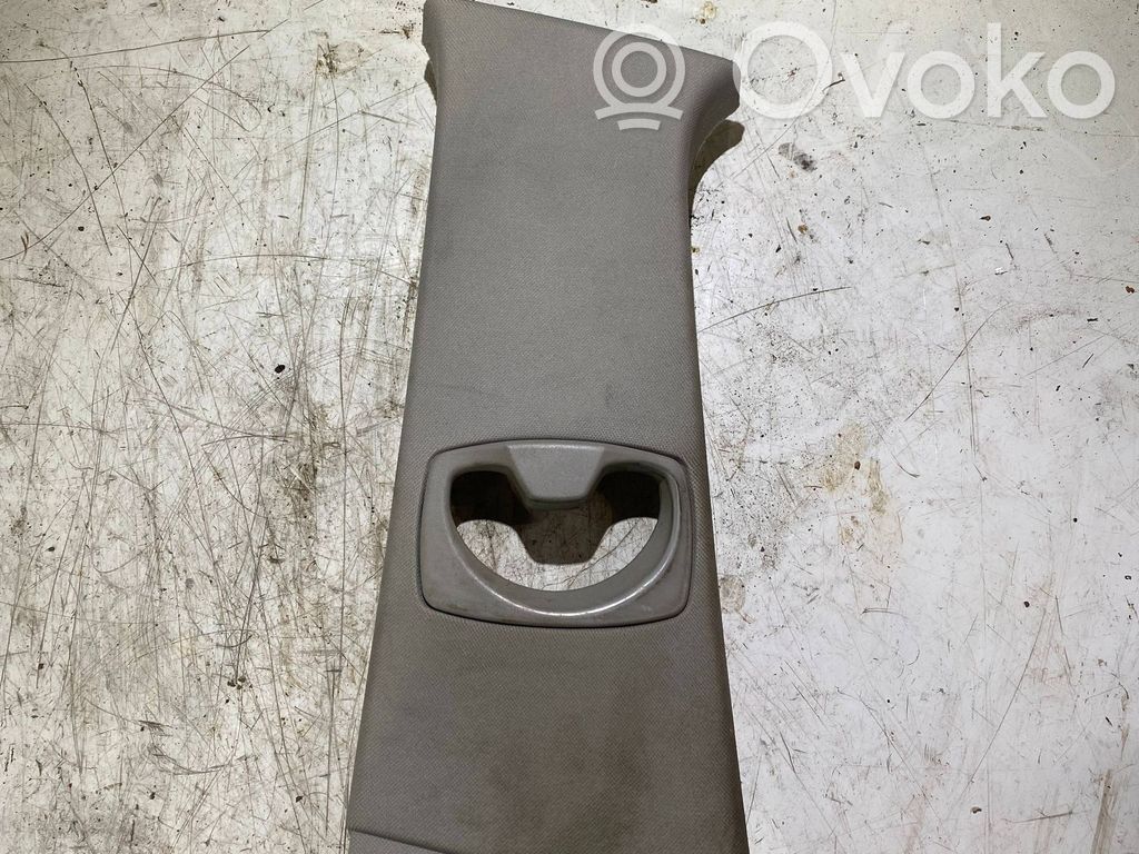 BMW 5 E60 E61 Pilar (B) (superior) 