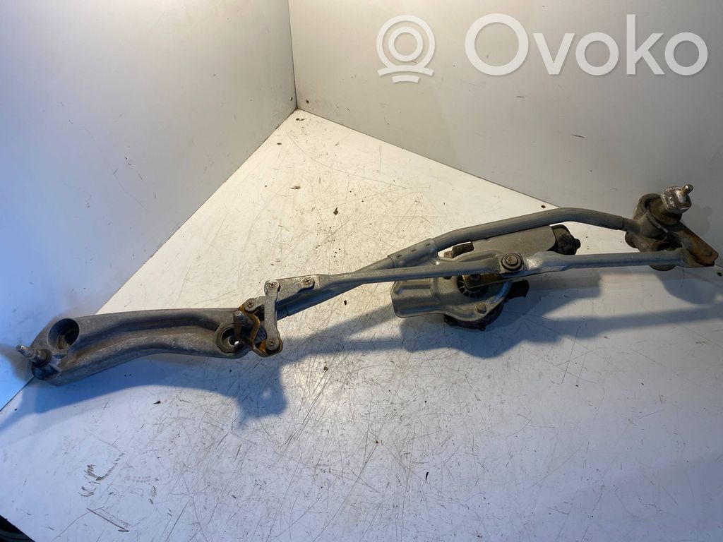 BMW 5 E39 Front wiper linkage and motor 