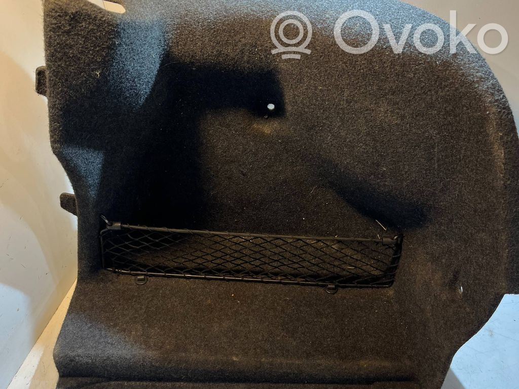 BMW 5 E60 E61 Panneau, garniture de coffre latérale 