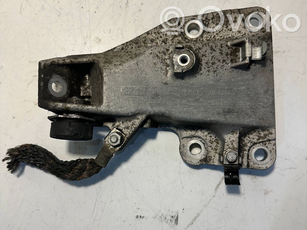 BMW 3 E90 E91 Engine mounting bracket 