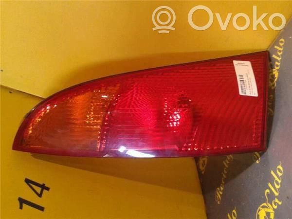 Lámpara de faros/luces traseros   CINCOPUERTAS