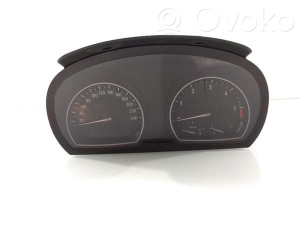 BMW X3 E83 Nopeusmittari (mittaristo) 