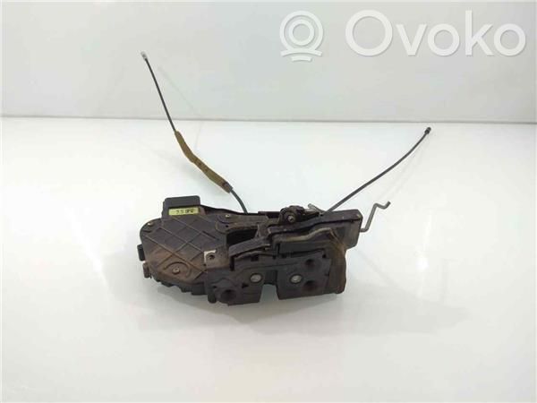 Mazda 3 I Priekšpusē slēdzene 