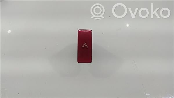 Schalter Warnblinkanlage   M33808