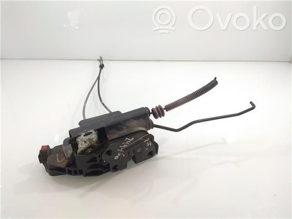 KIA Sportage Front door lock 