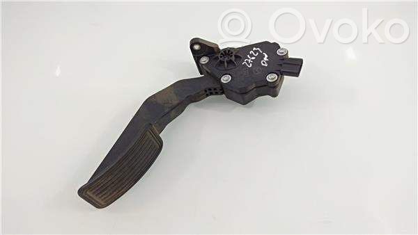 Mazda CX-7 Gaspedal 
