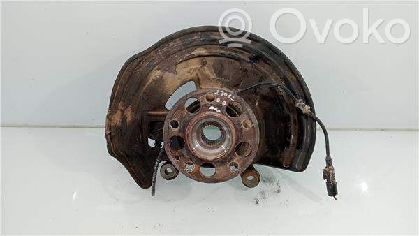 Mercedes-Benz A W176 Achsschenkel vorne 