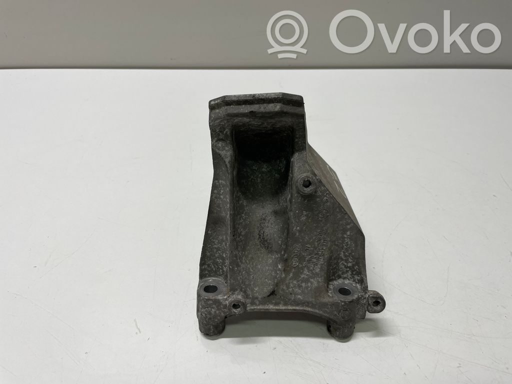 Engine mounting bracket   4F0199308AE