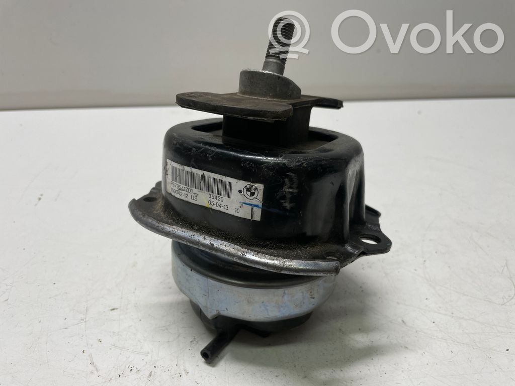 BMW X5 E70 Engine mount bracket 