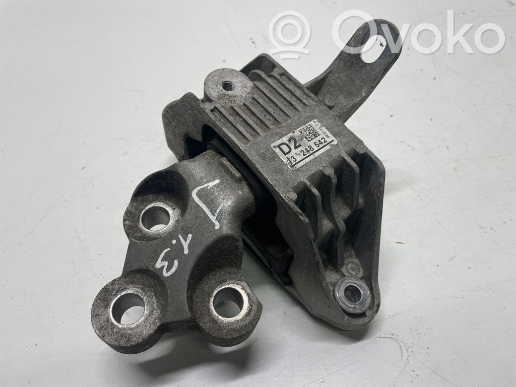 Opel Astra J Engine mount bracket 