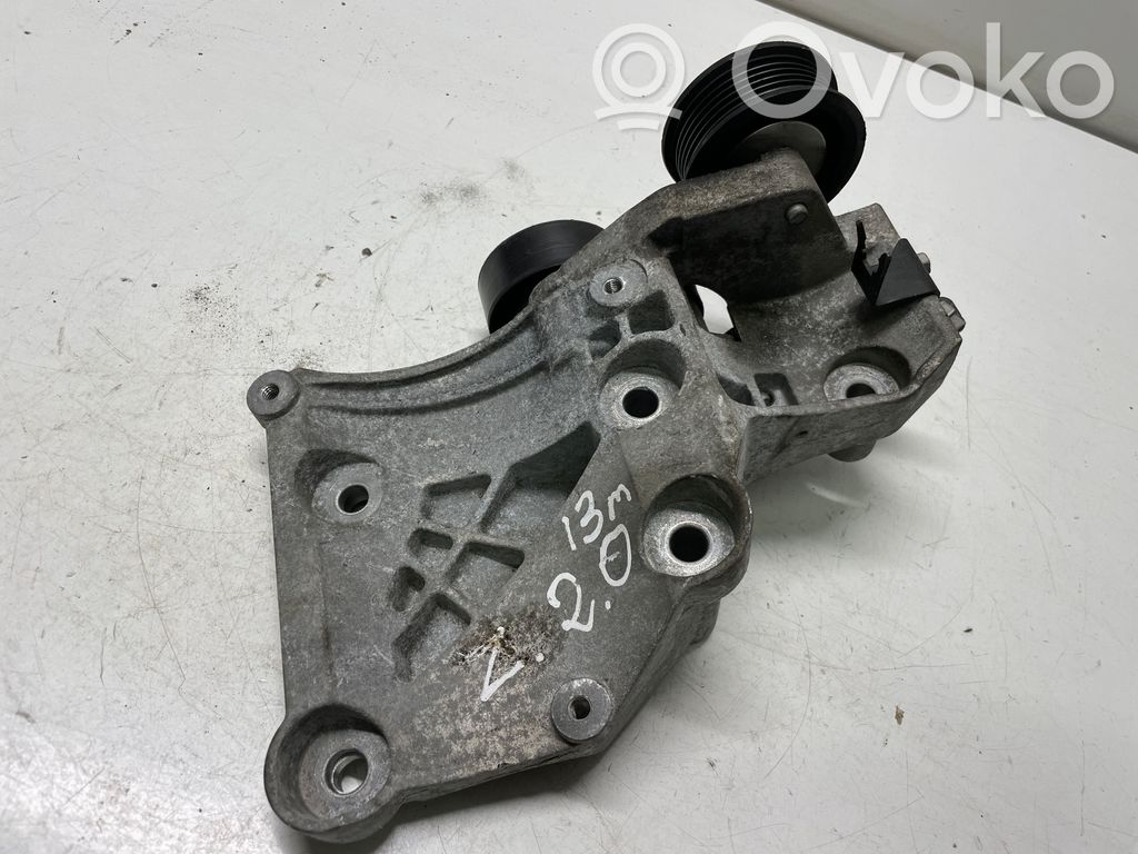 Opel Zafira C Other engine bay part 