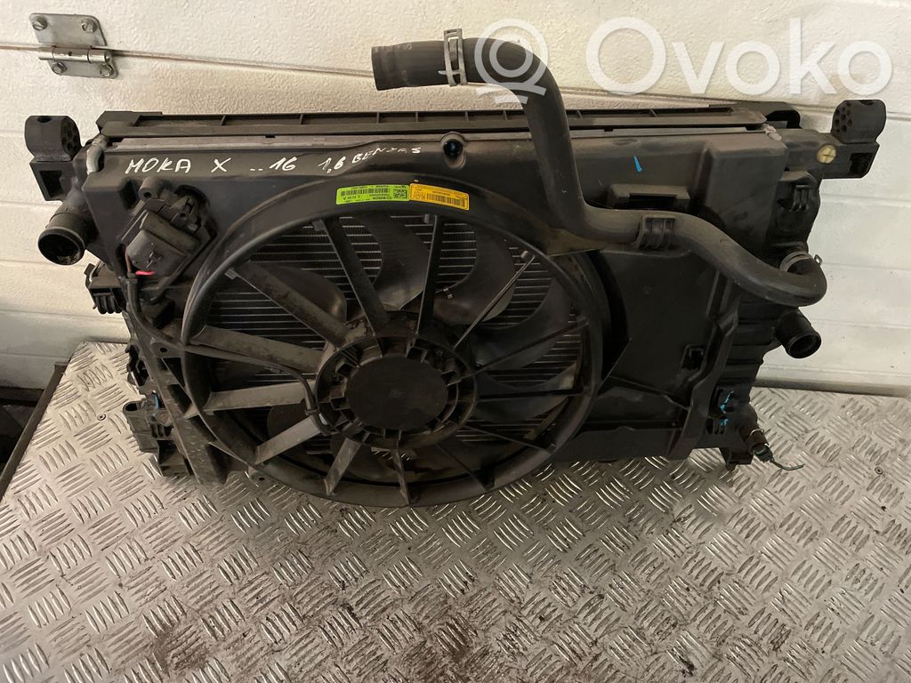 Opel Mokka X Комплект радиатора 