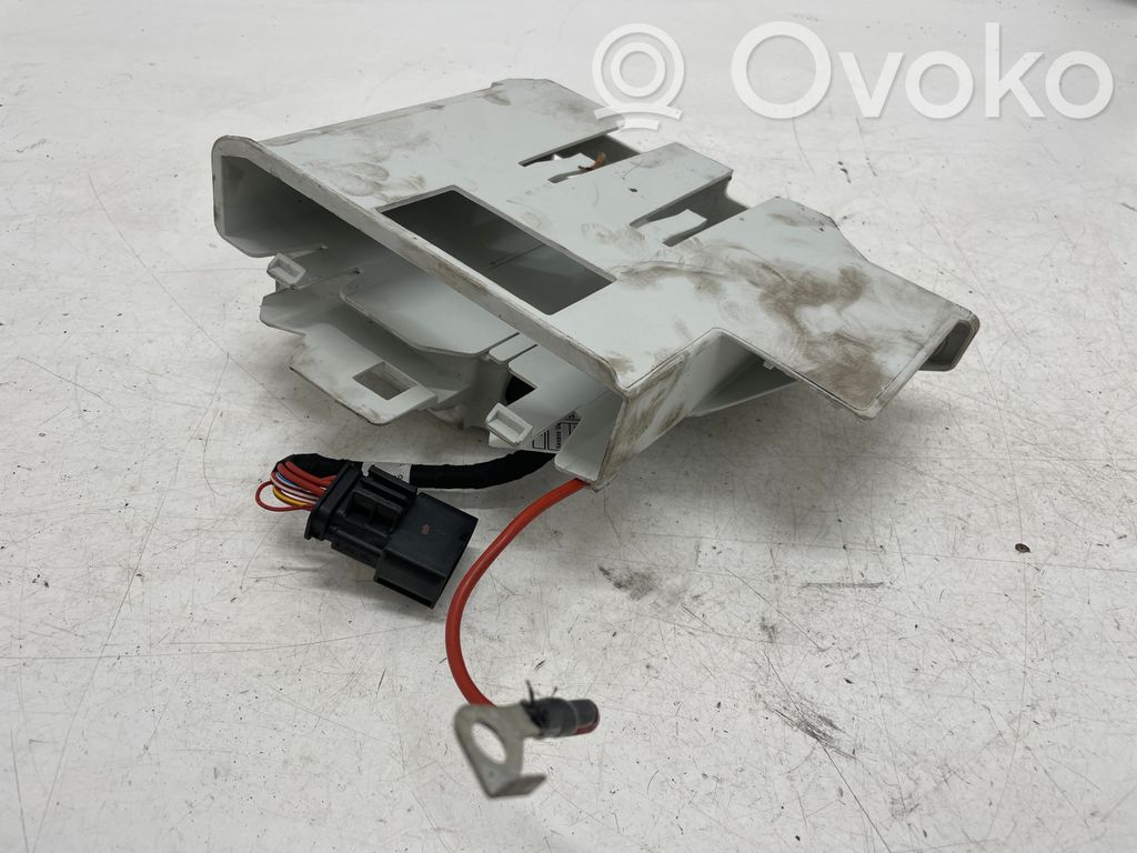 BMW X1 F48 F49 Other engine bay part 