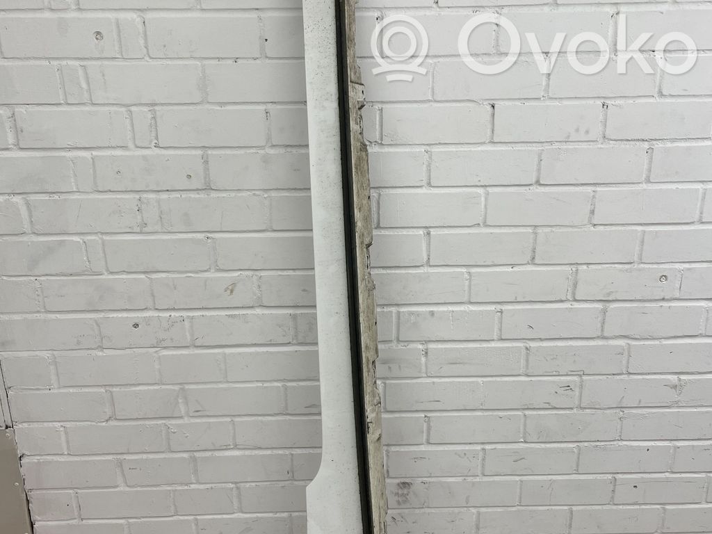 Slenkstis   8W6853860A,8W7853860A