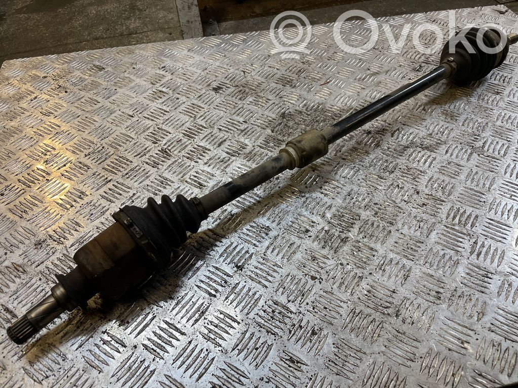 Opel Astra J Priekšējā pusass 