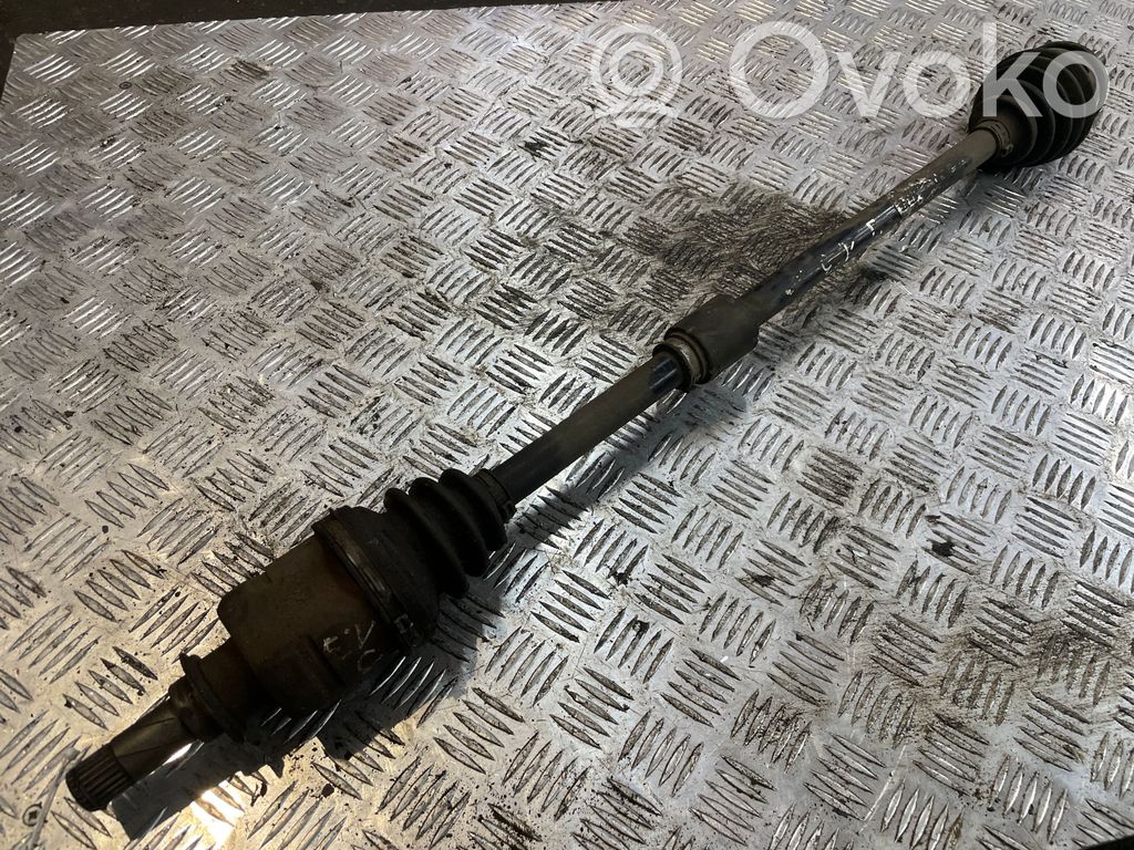 Opel Astra J Priekšējā pusass 
