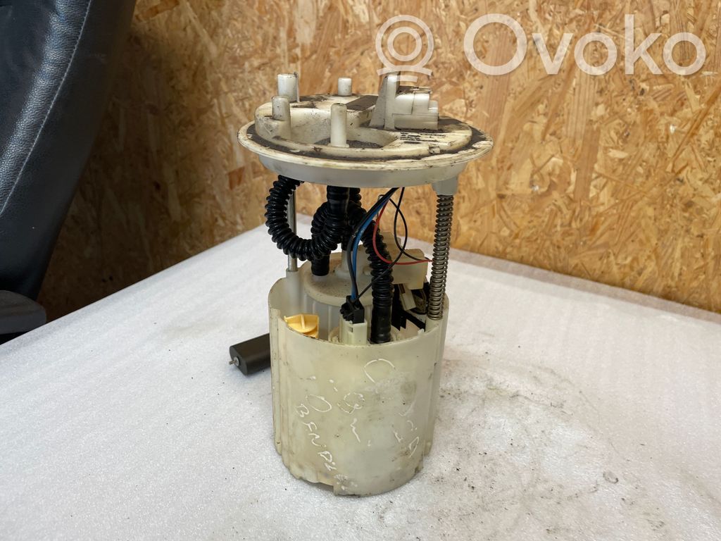 Opel Corsa E Bomba interna de combustible 