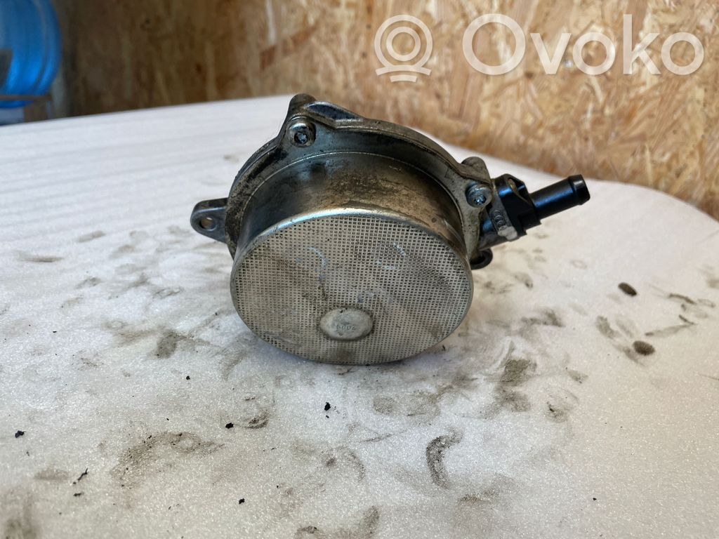 Audi A4 S4 B8 8K Bomba de vacío 