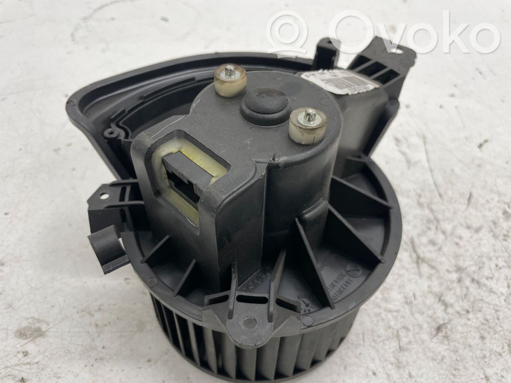 Opel Corsa E Pečiuko ventiliatorius/ putikas 