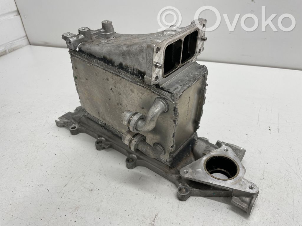 Chłodnica powietrza doładowującego / Intercooler   04L129766AD