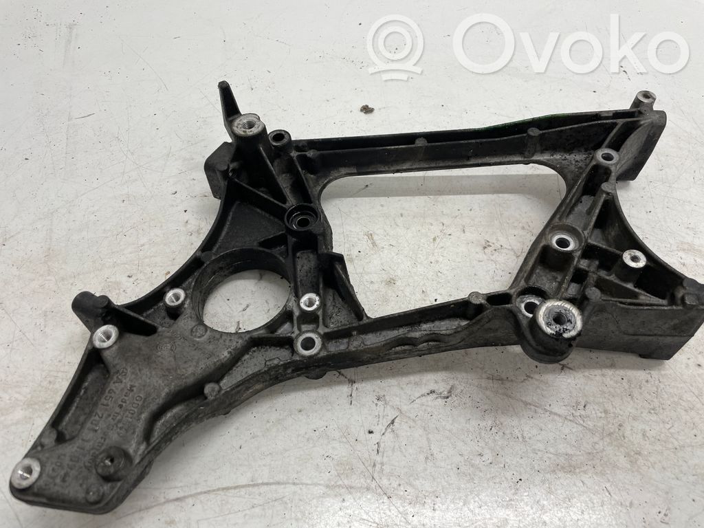 Mercedes-Benz E W212 Other engine bay part 