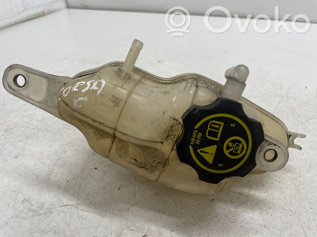 Opel Corsa E Aušinimo skysčio išsiplėtimo bakelis 