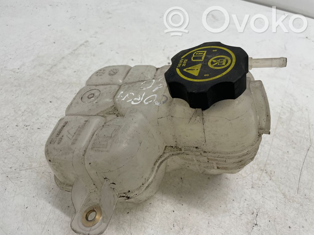 Opel Corsa E Aušinimo skysčio išsiplėtimo bakelis 