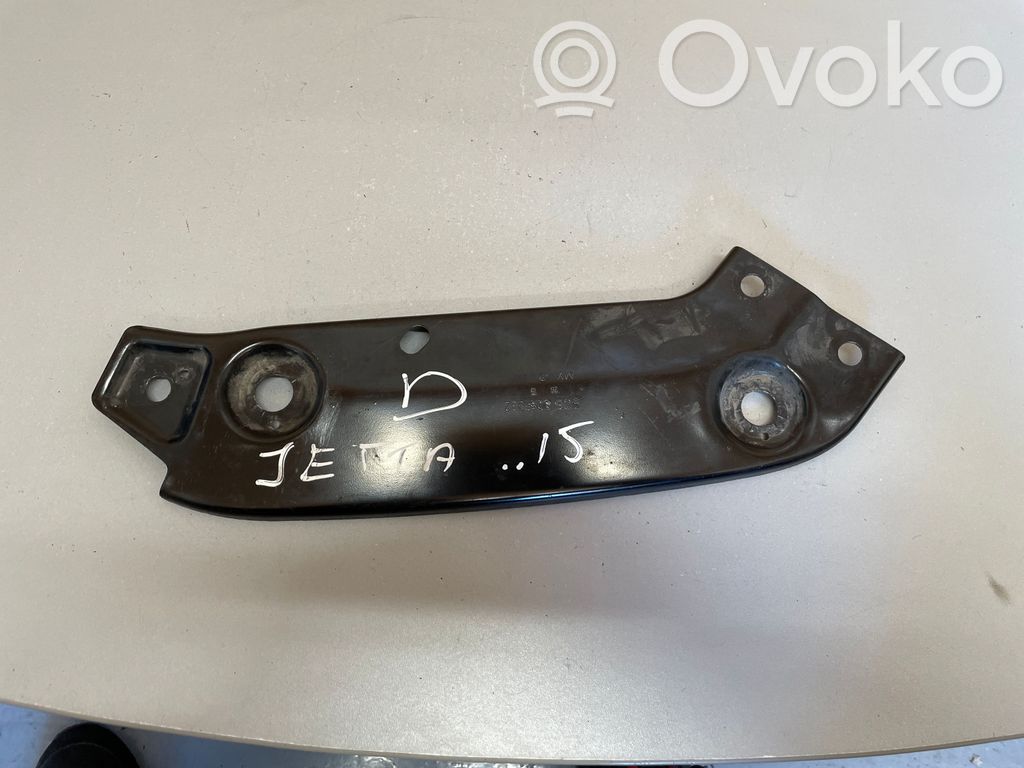 Volkswagen Jetta VI Panel mocowania chłodnicy / góra 